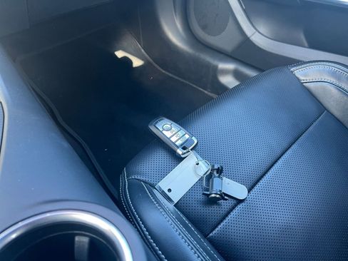 Used 2024 Ford Mustang Premium image 21