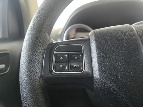 Used 2018 Dodge Journey SXT image 17