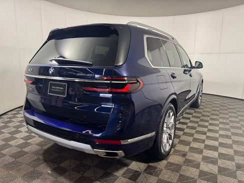Used 2023 BMW X7 xDrive40i w/ Premium Package AWD/4WD image 5