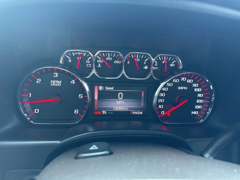 Used 2015 GMC Sierra 1500 SLT w/ SLT Crew Cab Value Package image 30