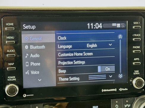 Used 2020 Toyota Highlander XLE AWD/4WD image 33