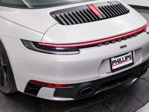 Used 2022 Porsche 911 Targa 4S AWD/4WD image 20