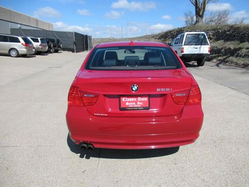 Used 2010 BMW 328i xDrive Sedan AWD/4WD image 6