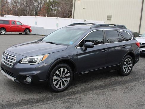 Used 2015 Subaru Outback 3.6R Limited image 4