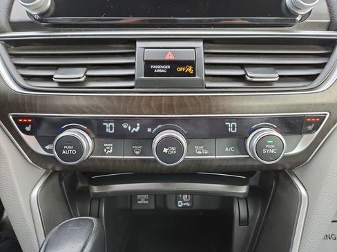 Used 2018 Honda Accord EX-L image 28