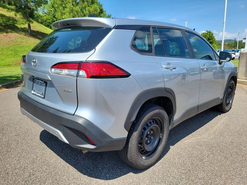 Used 2023 Toyota Corolla Cross L AWD/4WD image 22