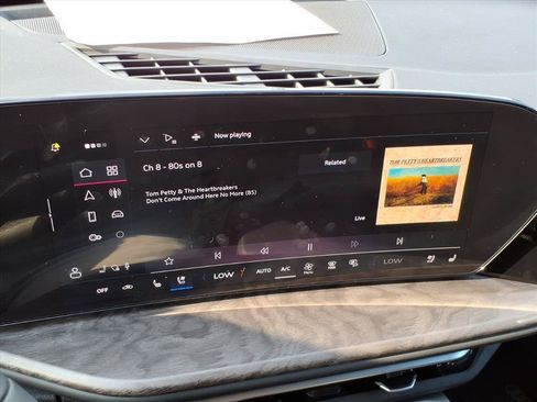 Certified 2025 Audi Q5 Premium Plus AWD/4WD image 17