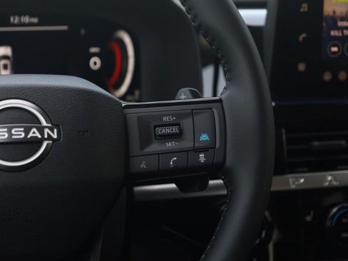 New 2026 Nissan Pathfinder SL AWD/4WD image 9