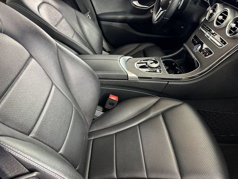 Used 2019 Mercedes-Benz C 300 Sedan image 17