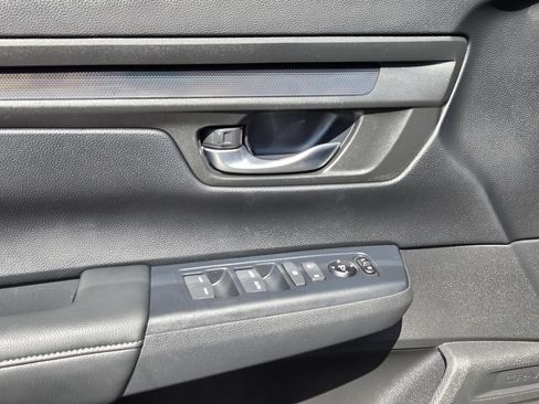 Used 2024 Honda CR-V EX image 11