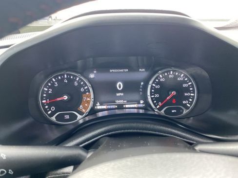 Used 2022 Jeep Renegade Trailhawk image 15