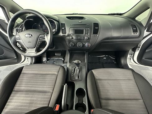 Used 2015 Kia Forte EX image 29