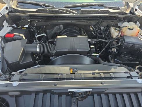 Used 2024 Chevrolet Silverado 2500 High Country w/ Technology Package image 35