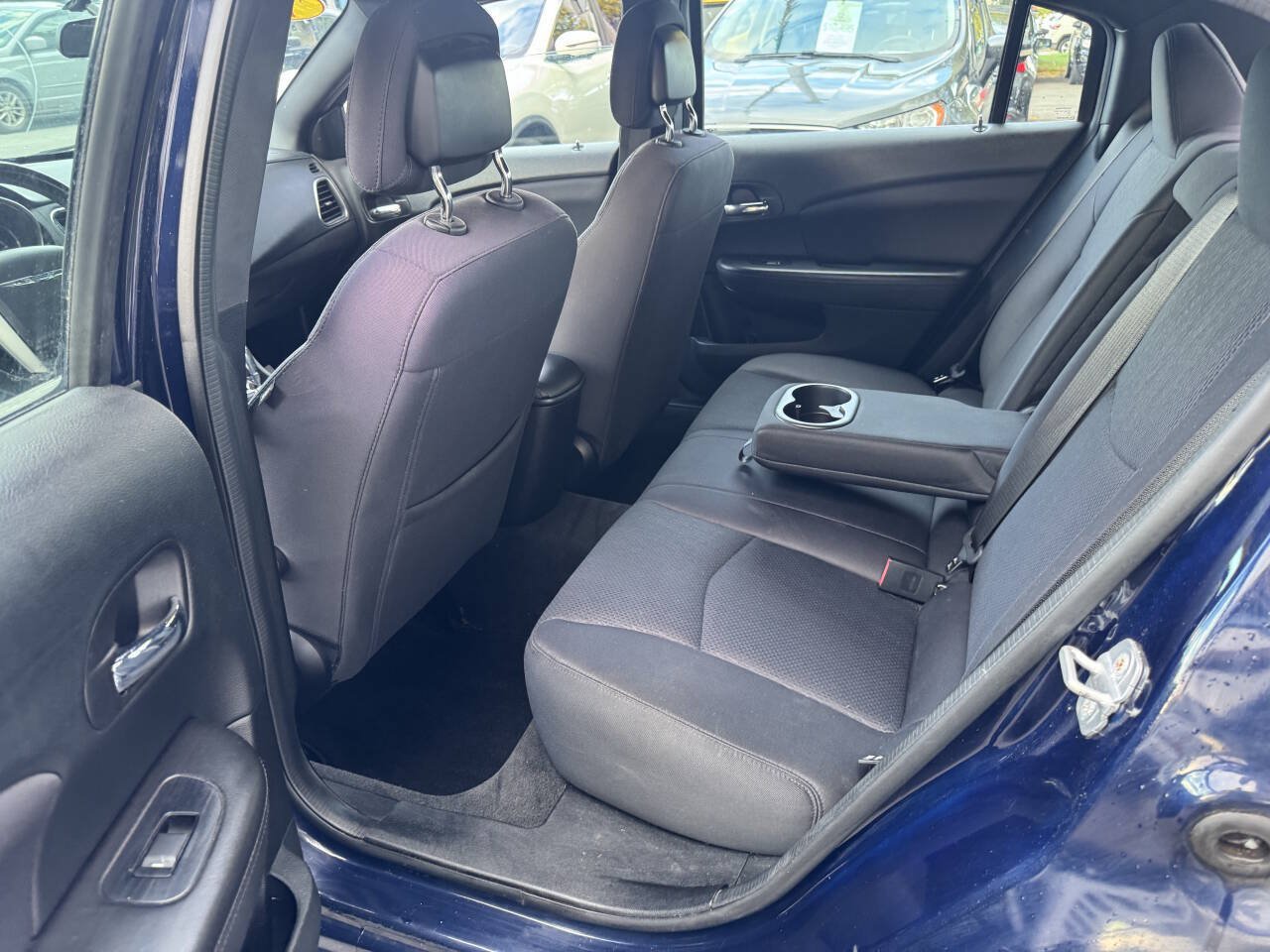 Used 2013 Chrysler 200 Touring FWD image 6