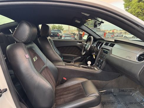 Used 2013 Ford Mustang GT Premium w/ GT Track Pkg RWD image 32