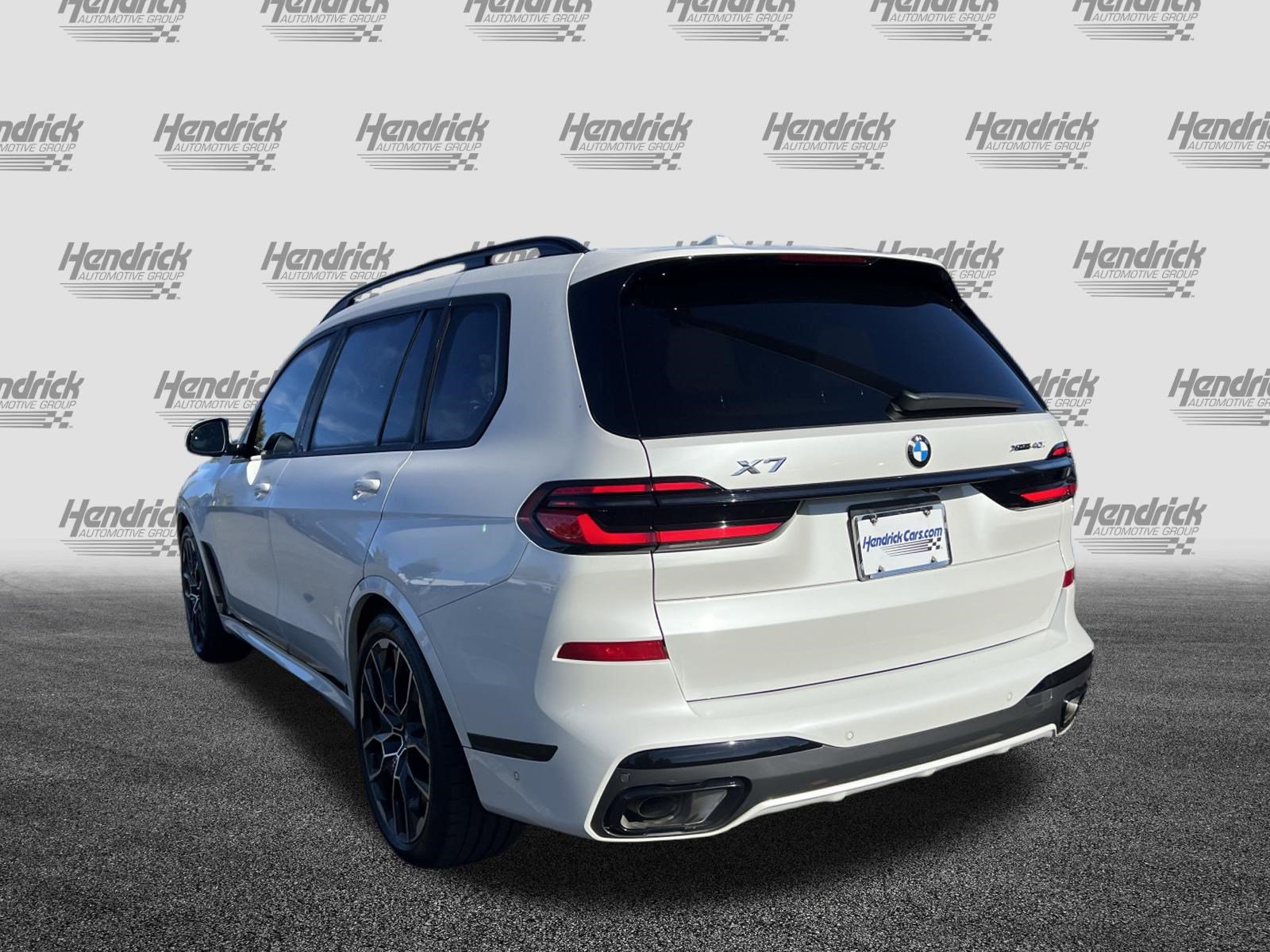Certified 2026 BMW X7 xDrive40i w/ M Sport Package AWD/4WD image 9