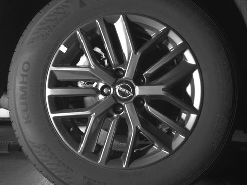 Used 2026 Nissan Rogue SV FWD image 18