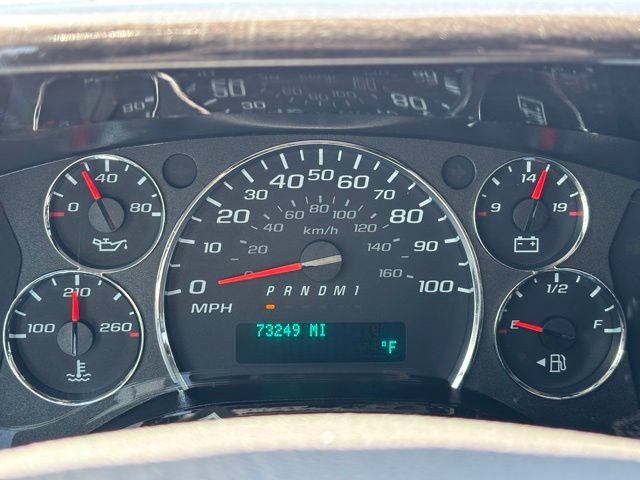 Used 2020 GMC Savana 2500 Extended w/ Enhanced Convenience Package RWD image 28