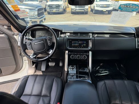 Used 2017 Land Rover Range Rover Supercharged AWD/4WD image 15