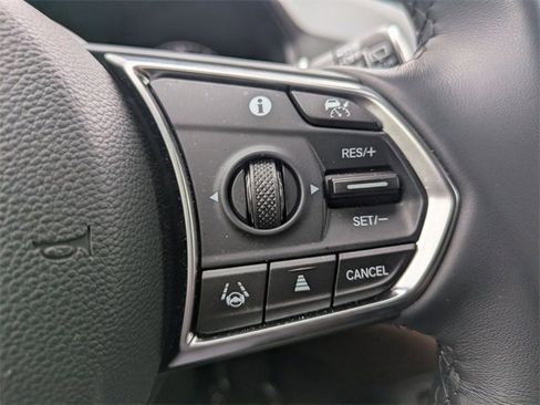Certified 2025 Acura RDX w/ Technology Package image 15