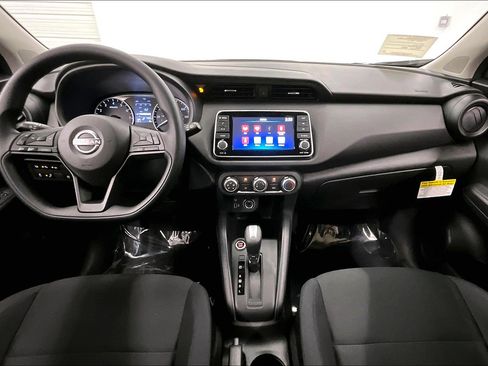 New 2025 Nissan Kicks Play S FWD image 6