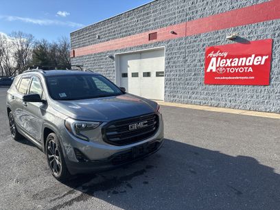 Used 2020 GMC Terrain SLT w/ Preferred Package