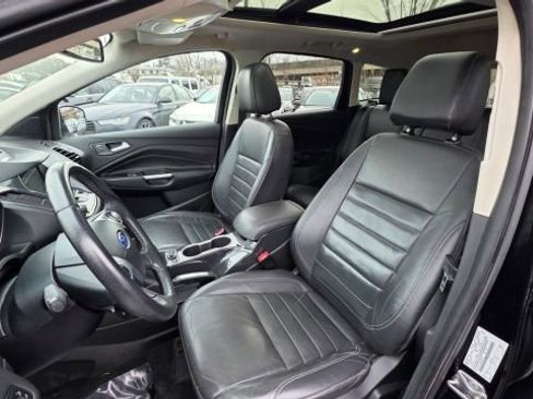 Used 2016 Ford Escape Titanium image 12