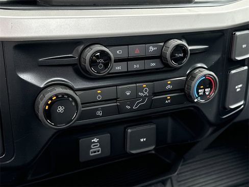New 2025 Ford F250 XL w/ 360-Degree Camera Package image 24
