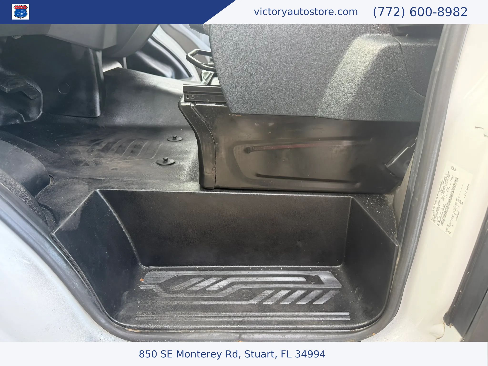 Used 2022 Ford Transit 350 DRW RWD image 27
