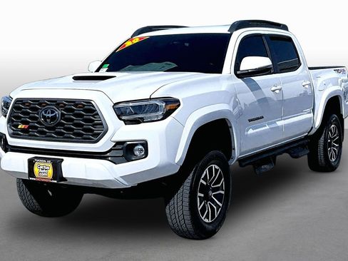 Used 2023 Toyota Tacoma TRD Sport AWD/4WD image 1