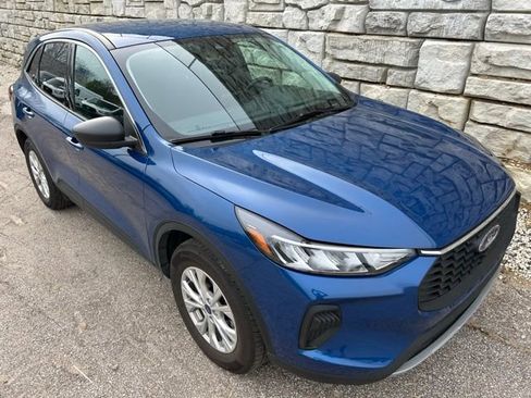 Used 2023 Ford Escape Active image 7