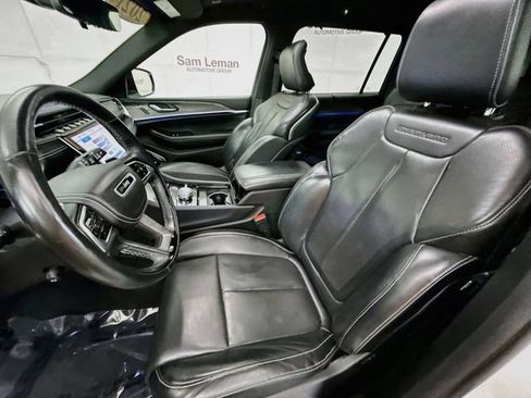 Used 2021 Jeep Grand Cherokee L Overland w/ Advanced Protech Group III AWD/4WD image 22