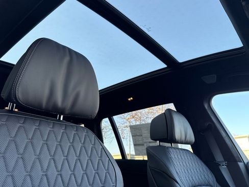 New 2026 BMW X7 M60i image 15