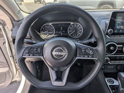 Used 2024 Nissan Sentra SV FWD image 18