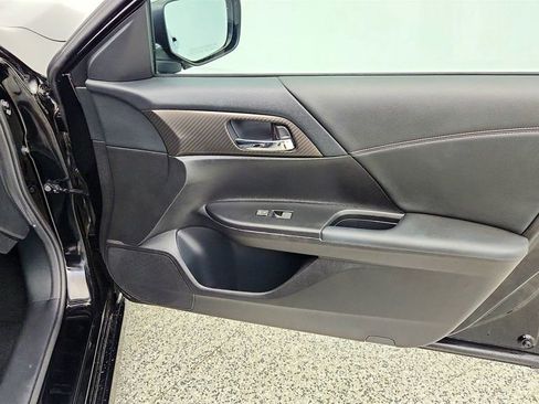 Used 2016 Honda Accord Sport image 26
