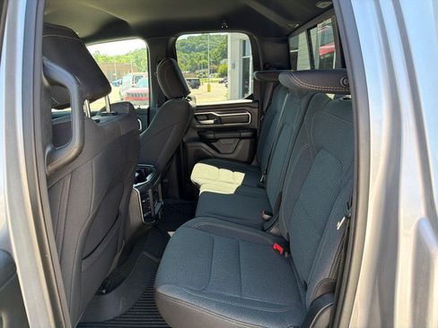 Used 2022 RAM 1500 Big Horn AWD/4WD image 17
