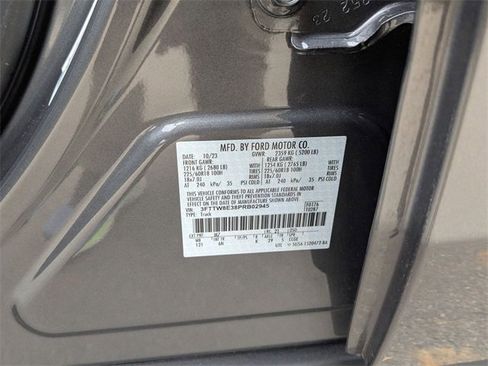 Used 2023 Ford Maverick Lariat image 28