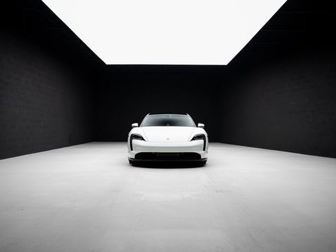 Used 2022 Porsche Taycan image 81