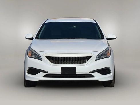 Used 2017 Hyundai Sonata SE image 45