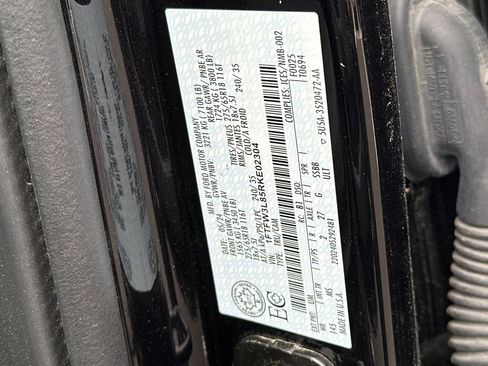 Used 2024 Ford F150 XLT AWD/4WD image 33