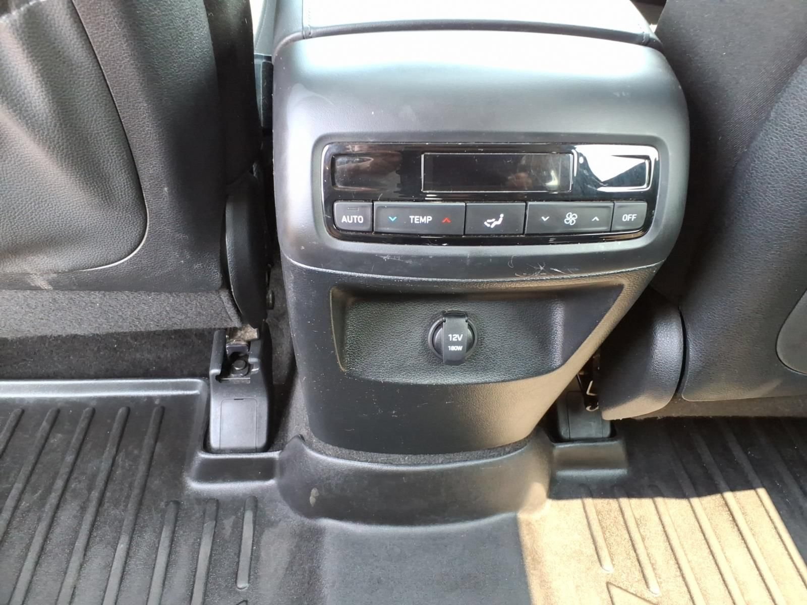 Used 2022 Hyundai Palisade SEL FWD image 21