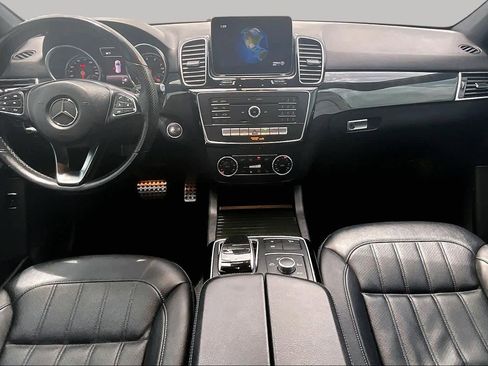 Used 2019 Mercedes-Benz GLE 400 4MATIC image 16