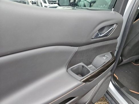 Certified 2023 GMC Acadia AT4 image 23