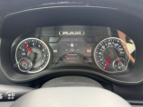 Used 2019 RAM 1500 Big Horn AWD/4WD image 36
