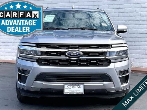 Used 2024 Ford Expedition Max Limited AWD/4WD image 2