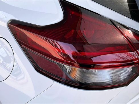 Used 2024 Nissan Kicks SV image 24