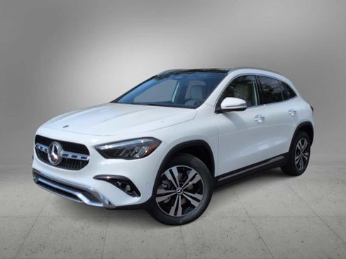 Used 2026 Mercedes-Benz GLA 250 4MATIC image 1