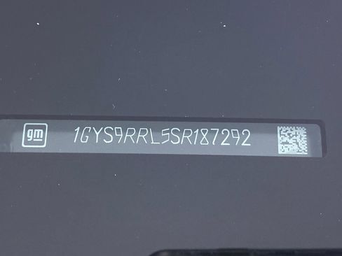 Certified 2025 Cadillac Escalade ESV Sport Platinum image 17