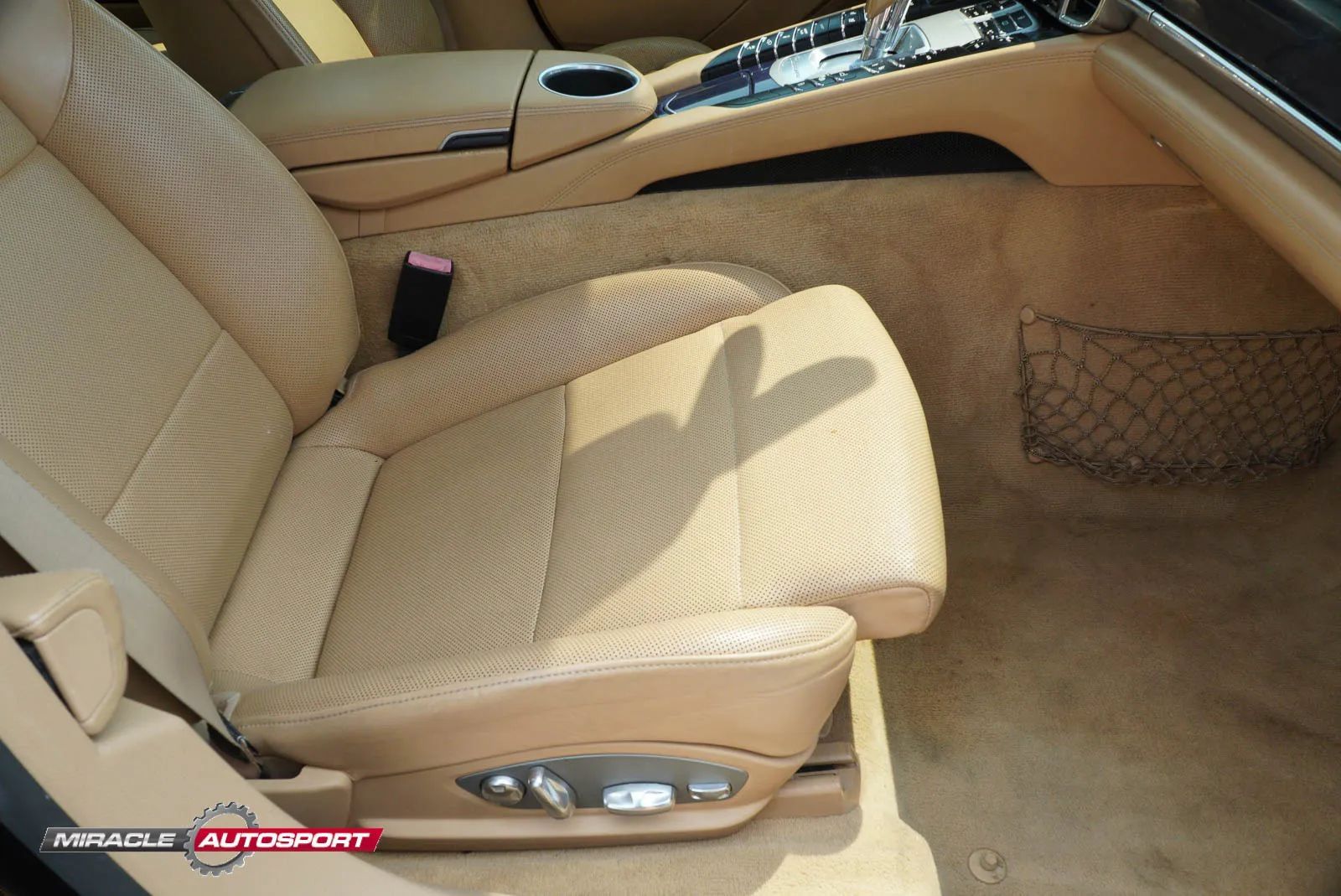 Used 2013 Porsche Panamera GTS AWD/4WD image 32