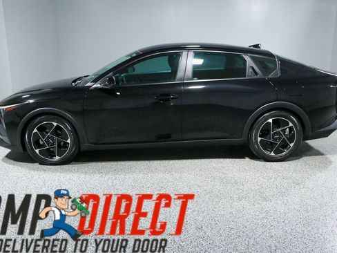 Used 2025 Kia K4 FWD image 10